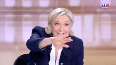 Four days before elections in France: Le Pen is hot on Macron's heels